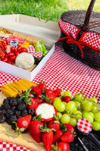 tabla para picnic canasta carnes frías
