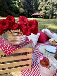 picnic flores rosas renta pareja21